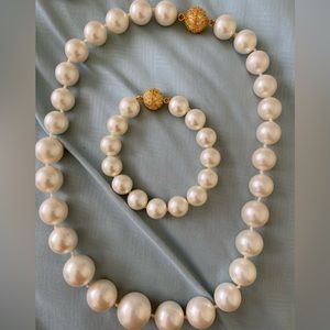 Pearl Set